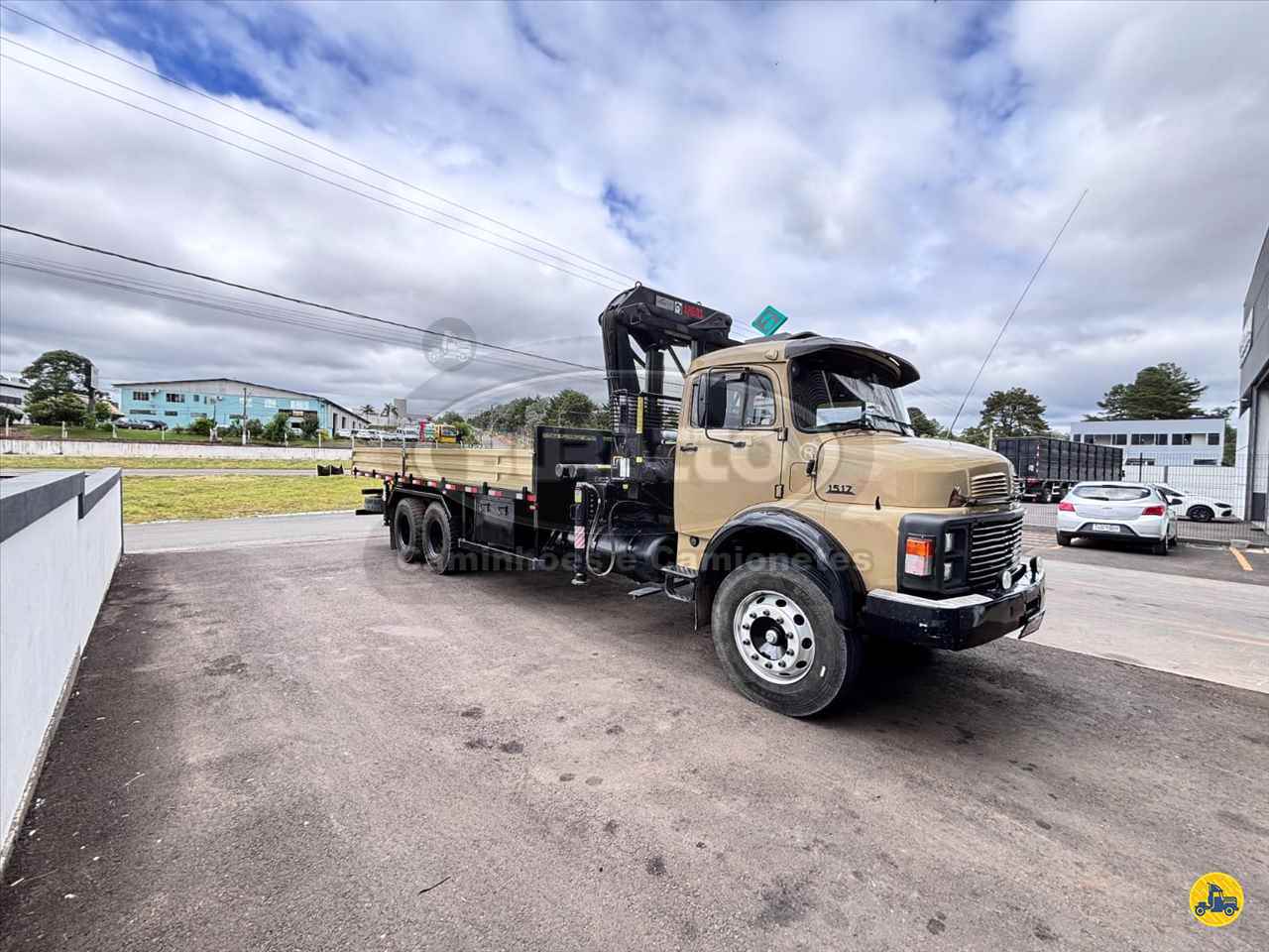 CAMINHAO MERCEDES-BENZ MB 1517 Plataforma Guincho Truck 6x2 Buratto Caminhões e Camionetas LAGES SANTA CATARINA SC